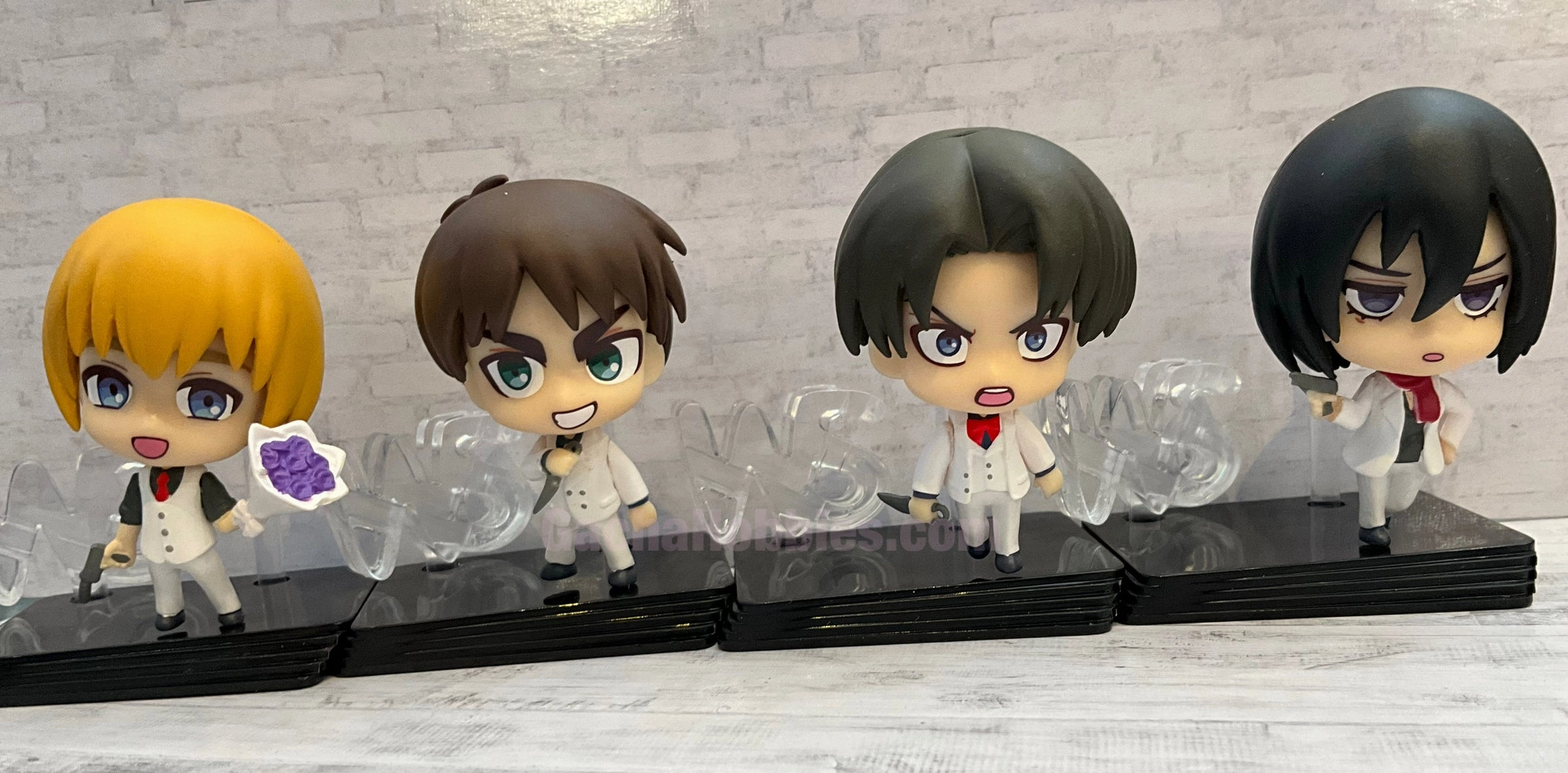 Attack on Titan x Wei? Schwarz Character Figure 4 Pieces Set (In-stock) Astronomy Tool