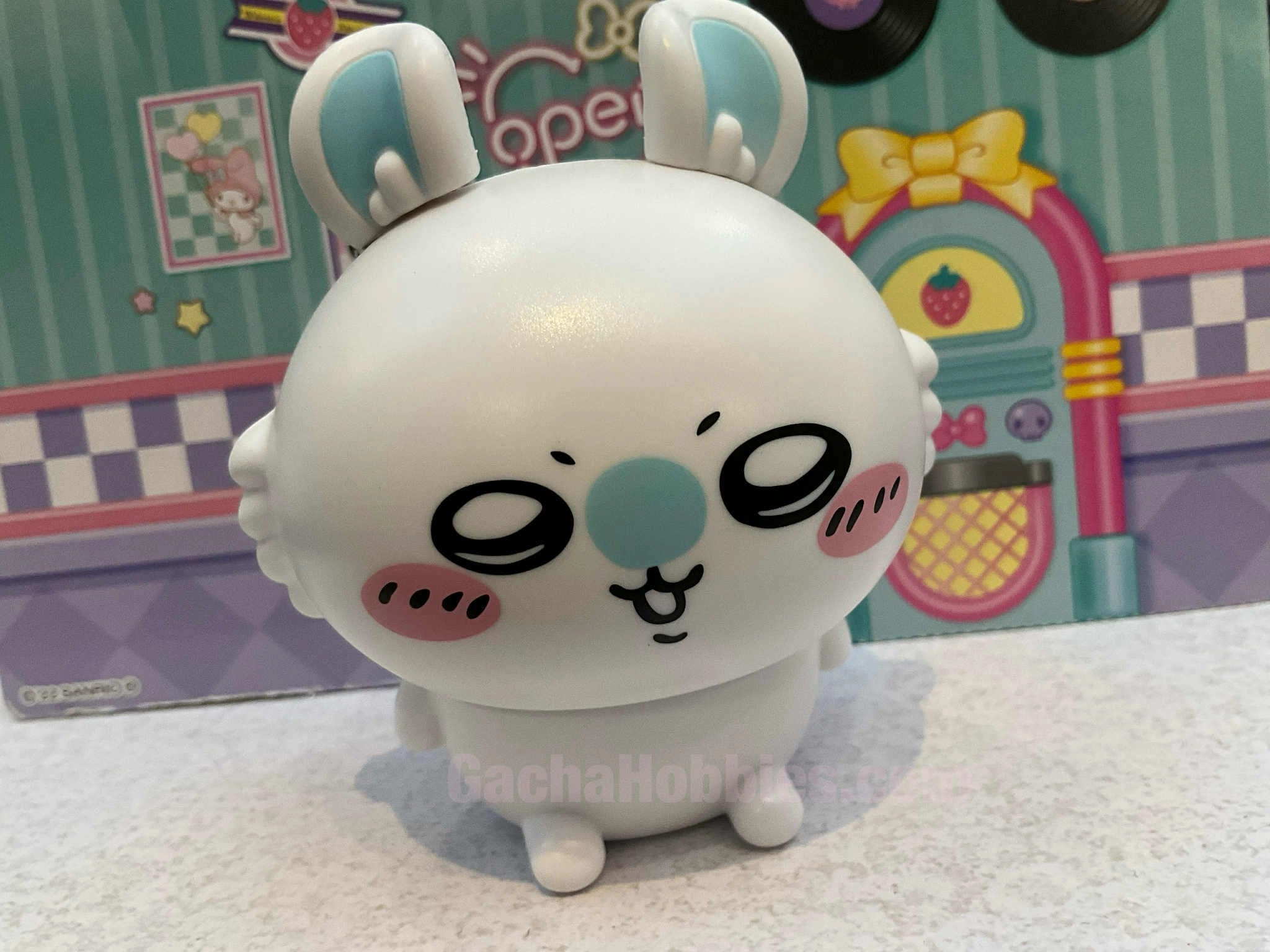 Capchara Chiikawa and Friends Momonga Big Head Figure (In-stock) Farm Animal Original Box