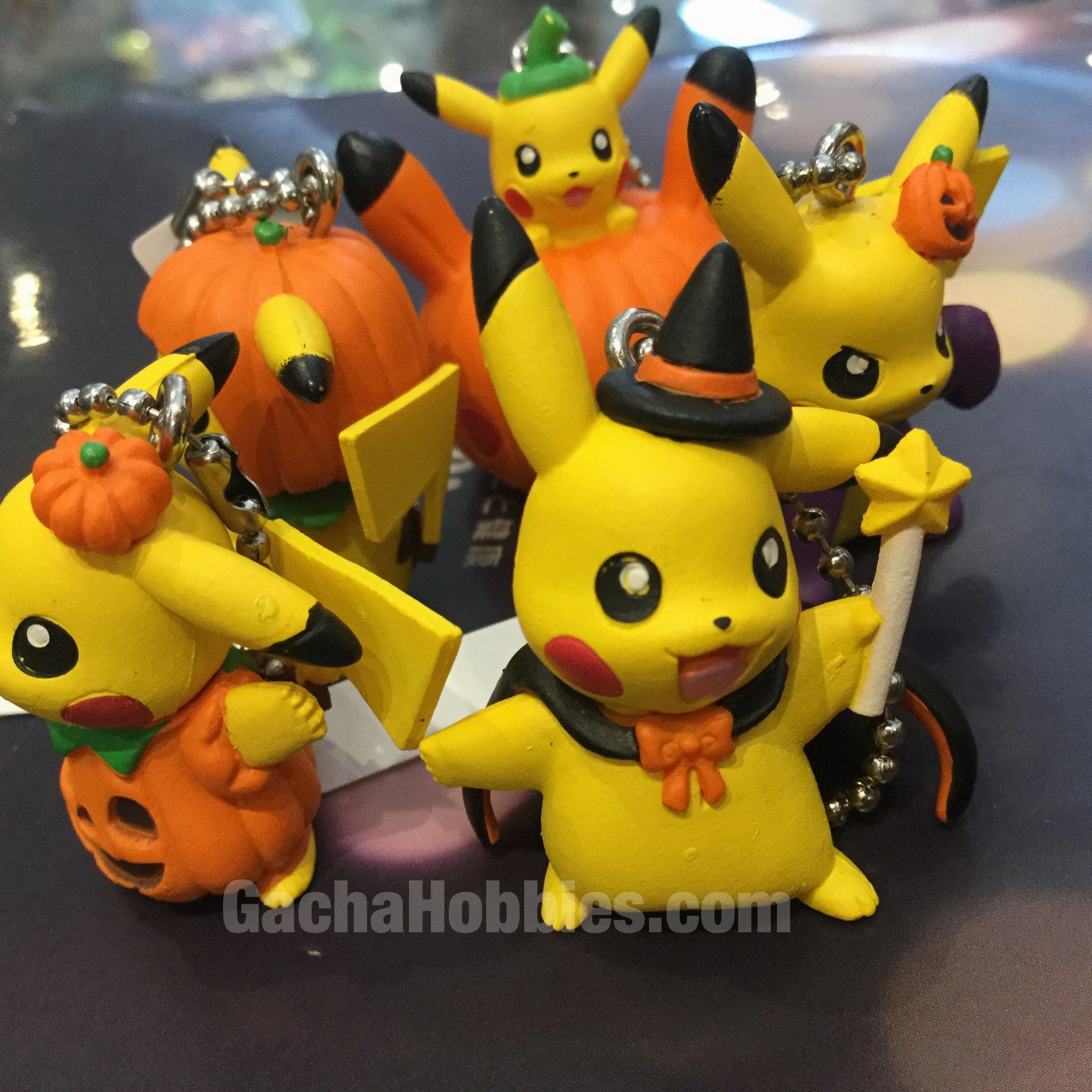 Staircase Decor Halloween Pikachu with Pumpkin Costumes Keychain Set of 5