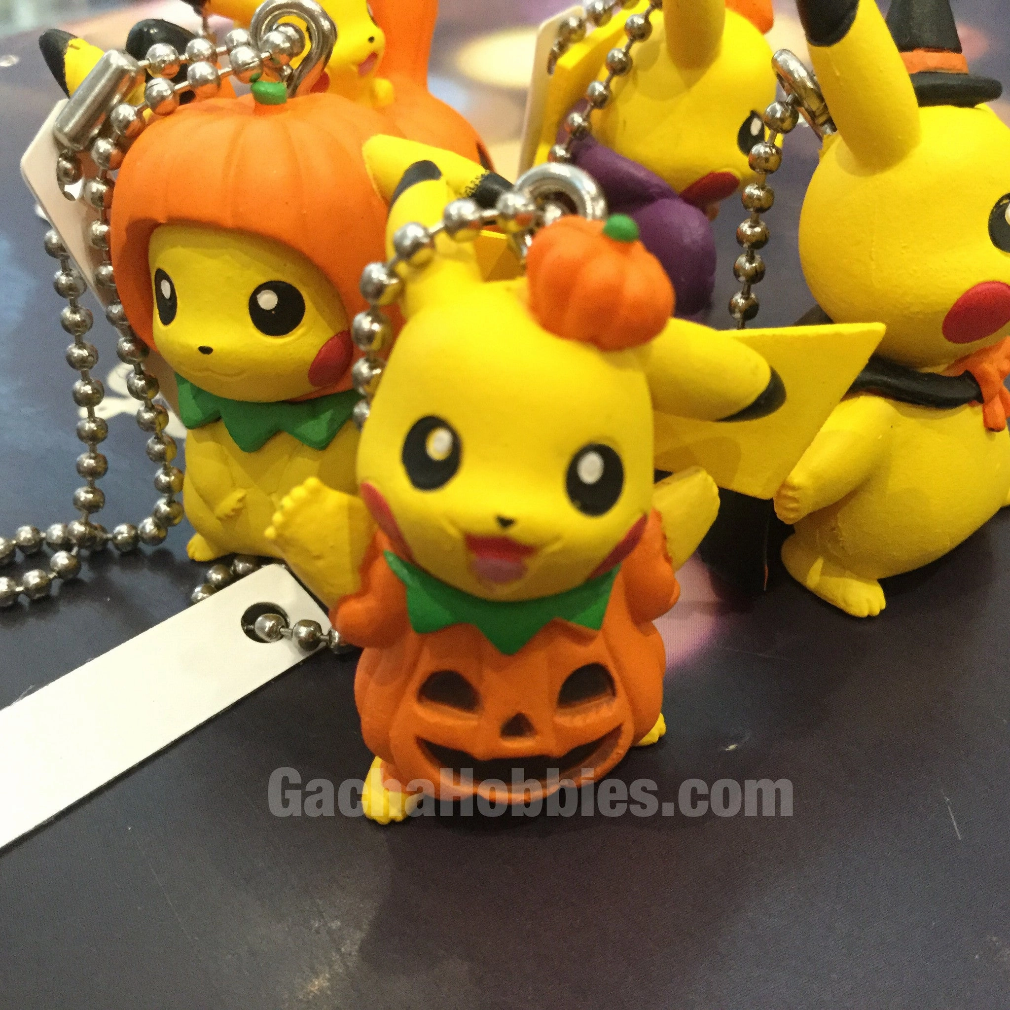 Role Playing Halloween Pikachu with Pumpkin Costumes Keychain Set of 5