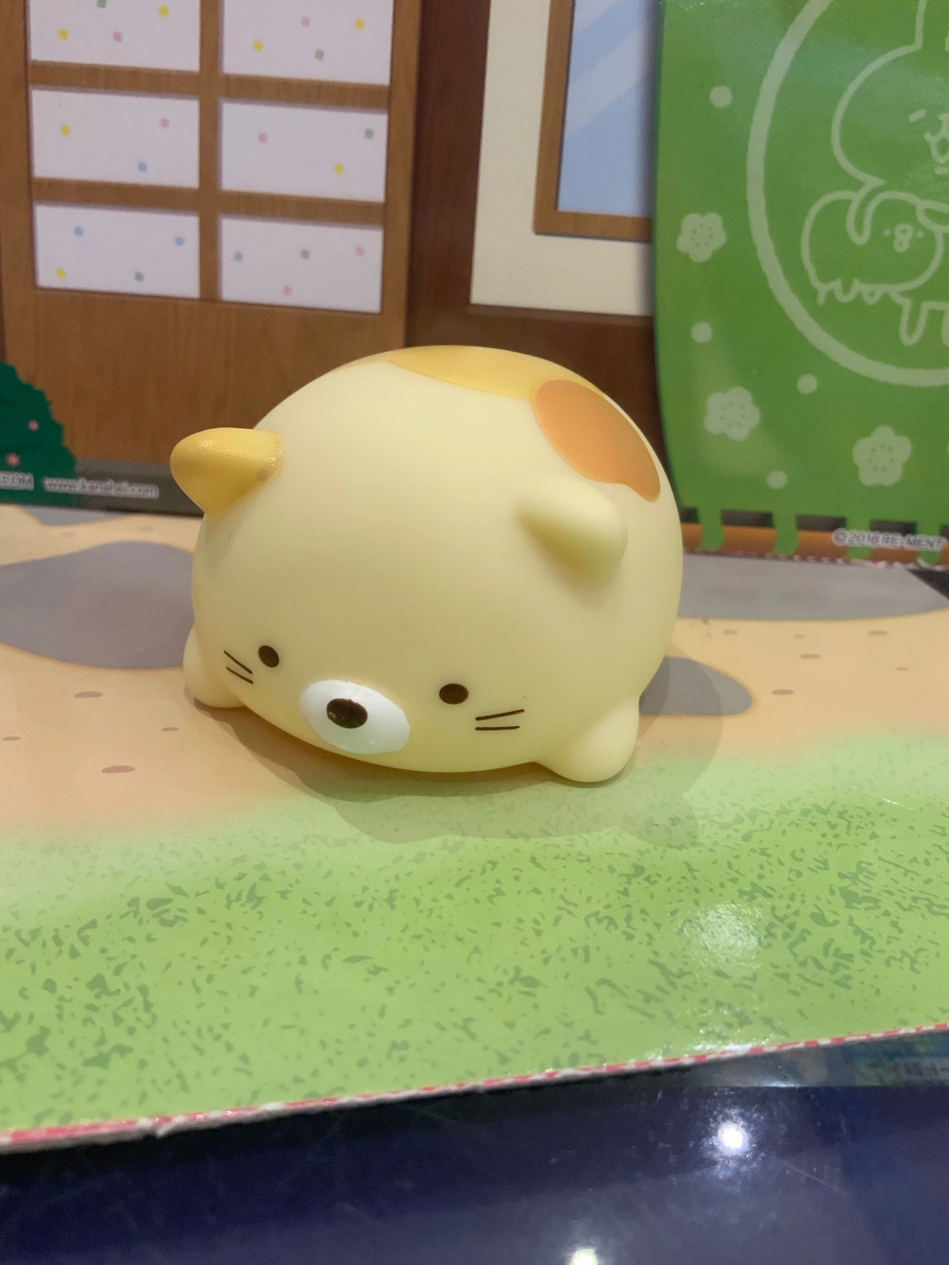 PVC Figure Sumikko Gurashi Luminous Figure 6 Pieces Set ( In-stock)