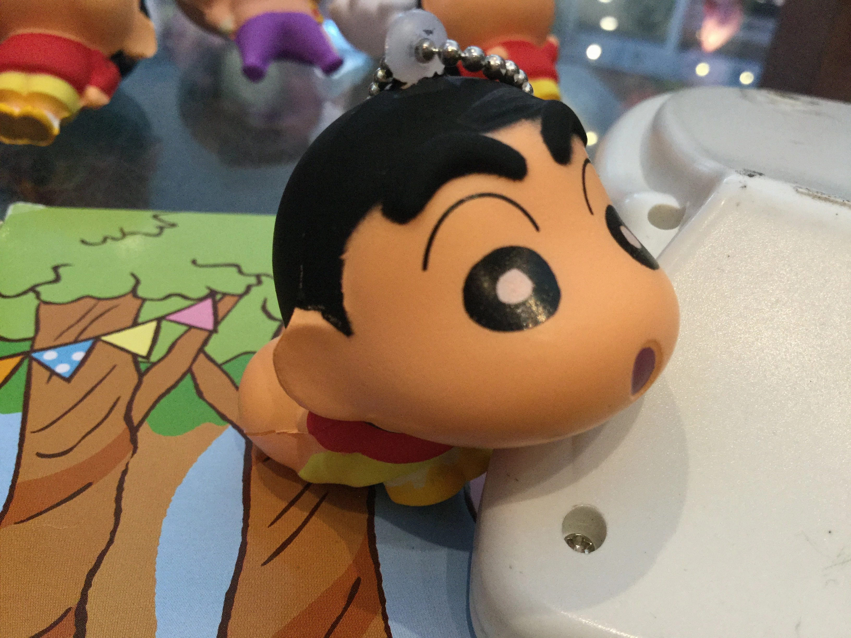 Factory Direct Fan Vote Gashapon Crayon Shin-Chan Squishy Keychain (In Stock)