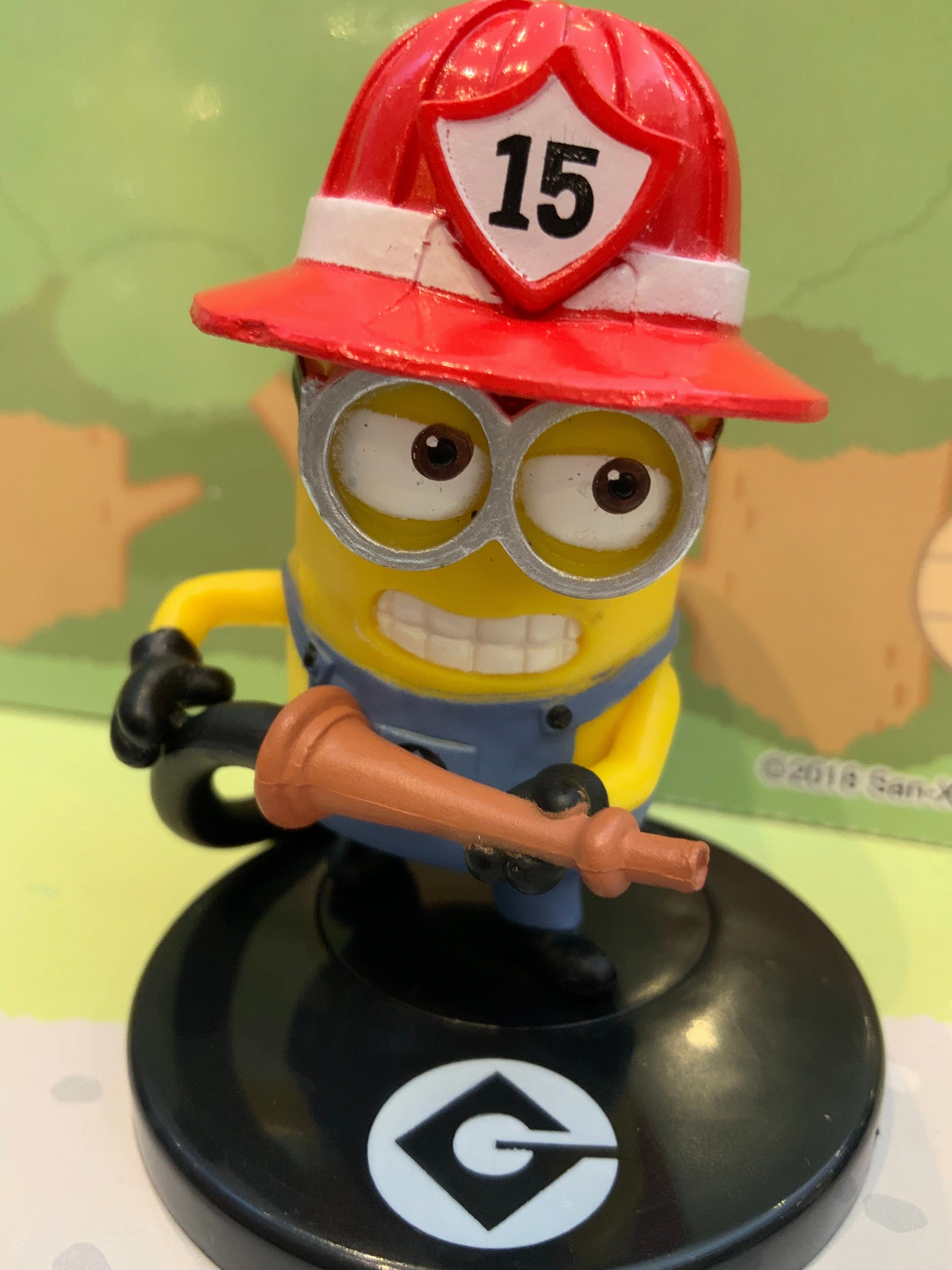 DMF Despicable Me Minion Figures (In stock) Award Winner Teen Bedroom