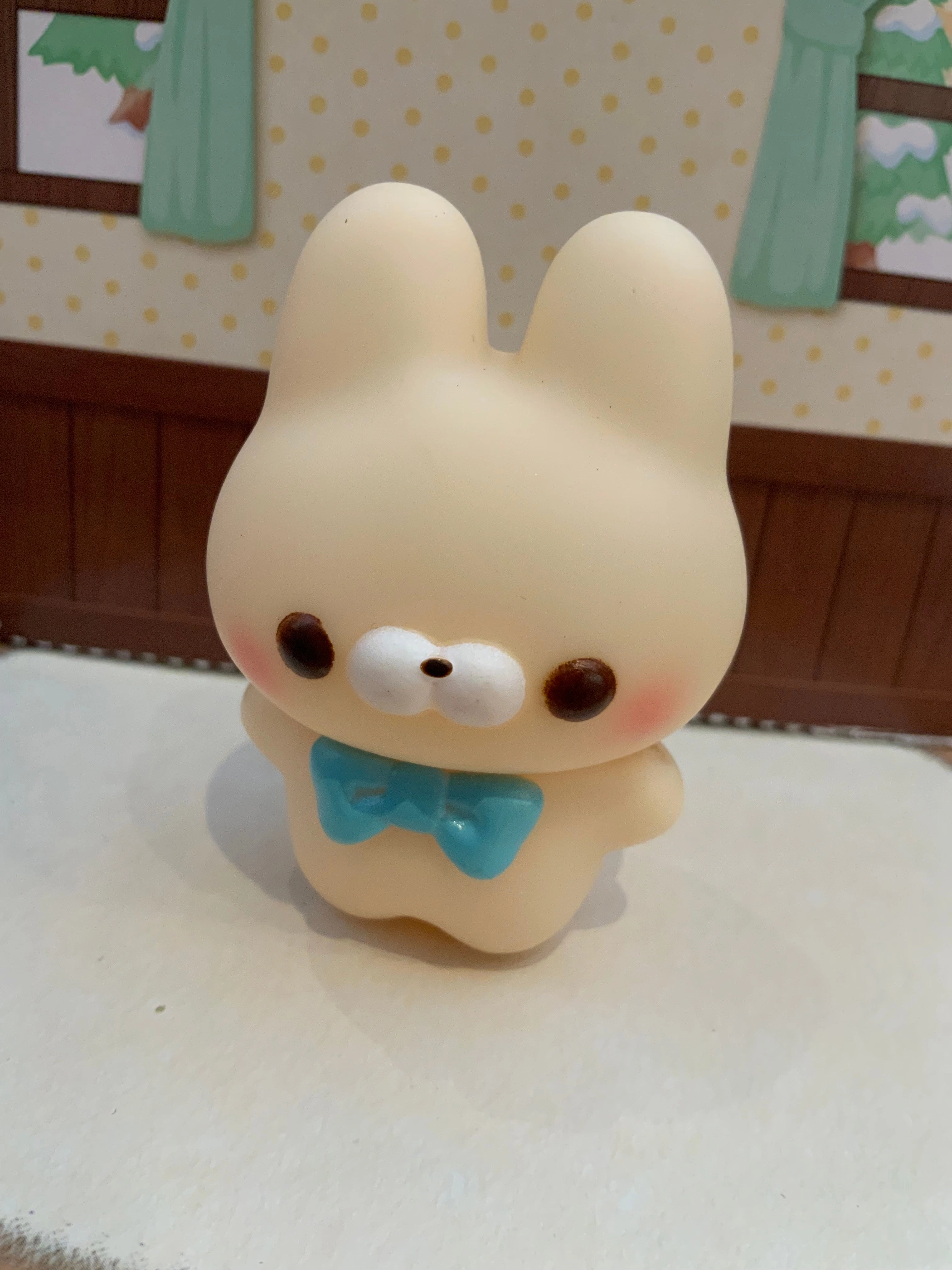 TV show Mountain Animal Colourful Bow Tie Bunny Vinyl Figure 6 Pieces Set (In-stock)