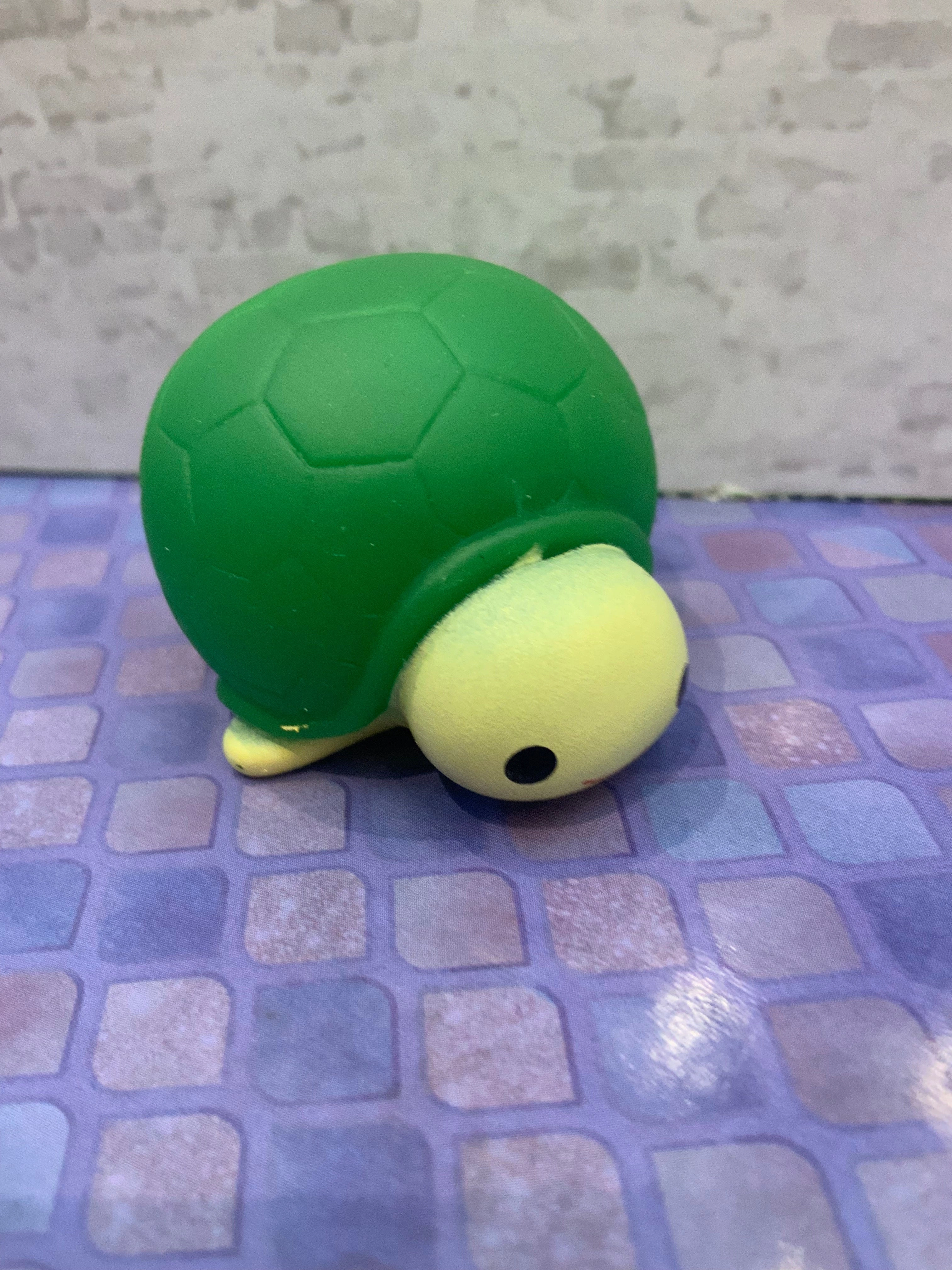 Puri Puri Animal Figure with Squishy Poop 6 Pieces Set (In-stock) Alternate Costume Entryway Accent