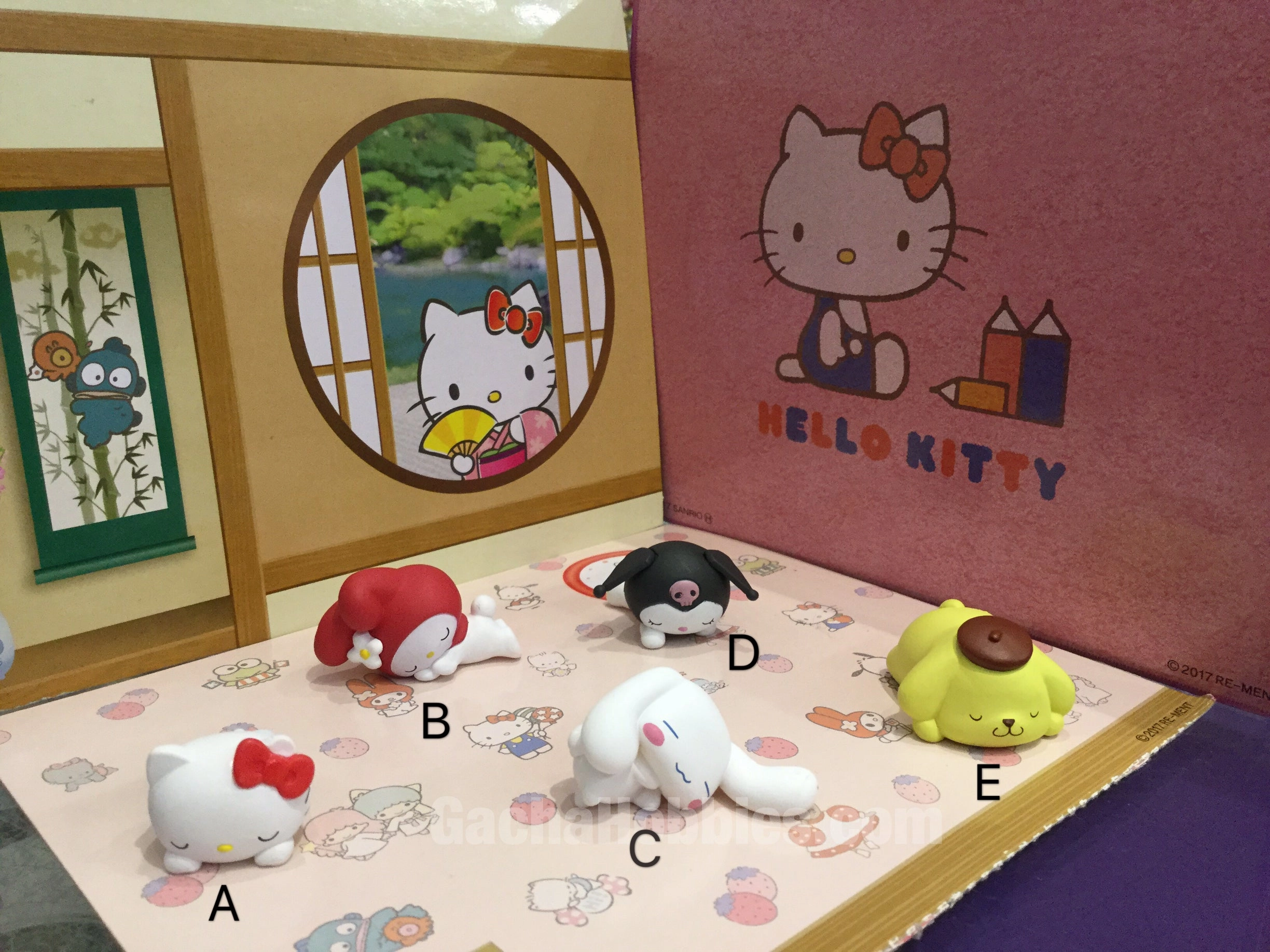 Global Shipping Spiritual Figure Gashapon Hello Kitty and Friends Sleeping Figure Set (In Stock)