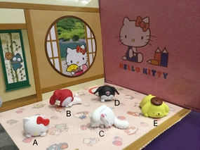 Global Shipping Spiritual Figure Gashapon Hello Kitty and Friends Sleeping Figure Set (In Stock)