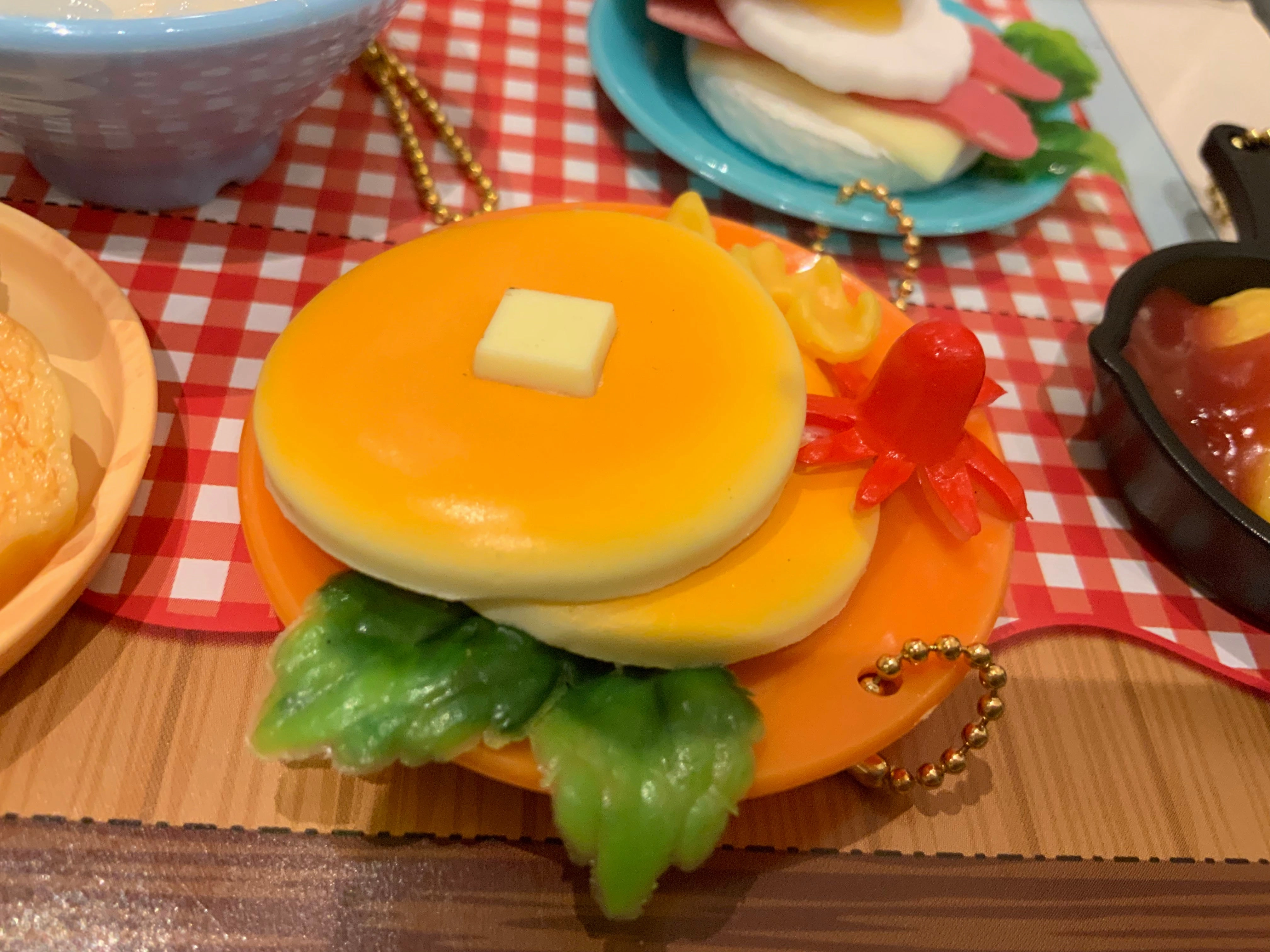 Gashapon Love Breakfast Keychain Set (In Stock) Themed Background