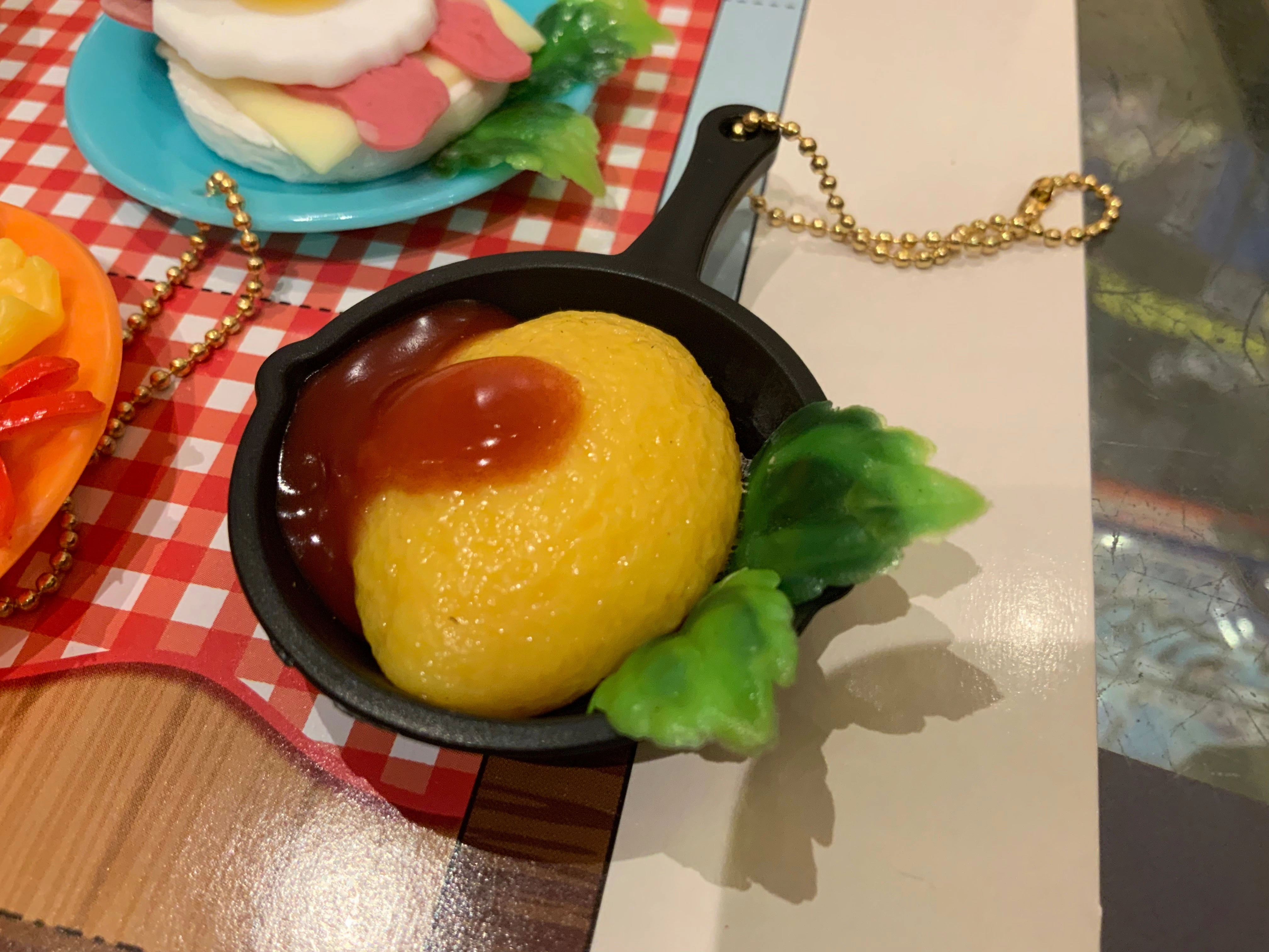 Designer Showcase Decorative Model Gashapon Love Breakfast Keychain Set (In Stock)