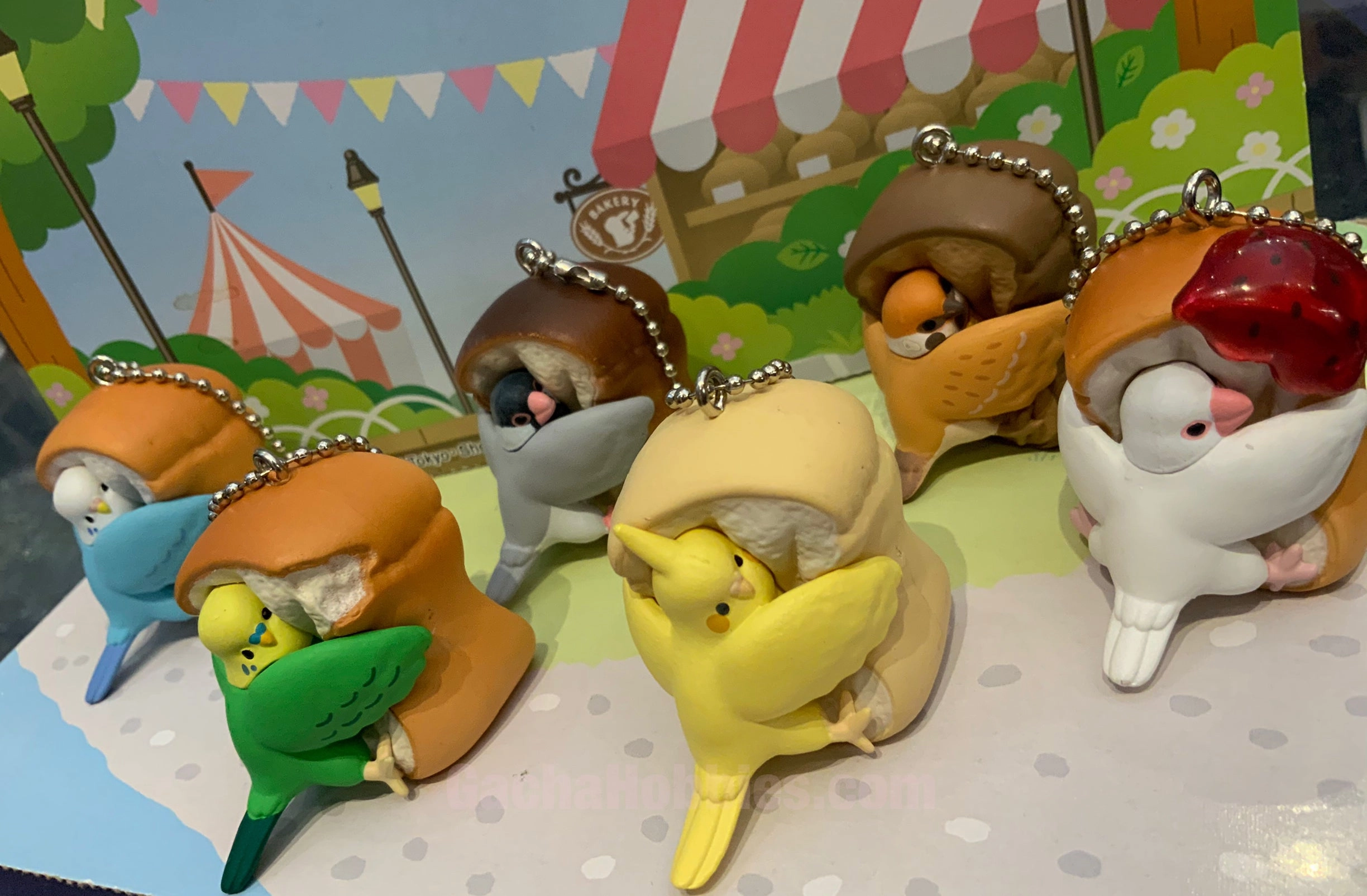 Lovely Bird Hugs Bread Figure Keychain 6 Pieces Set (In-stock) Modern Icon Miniature Merchandise