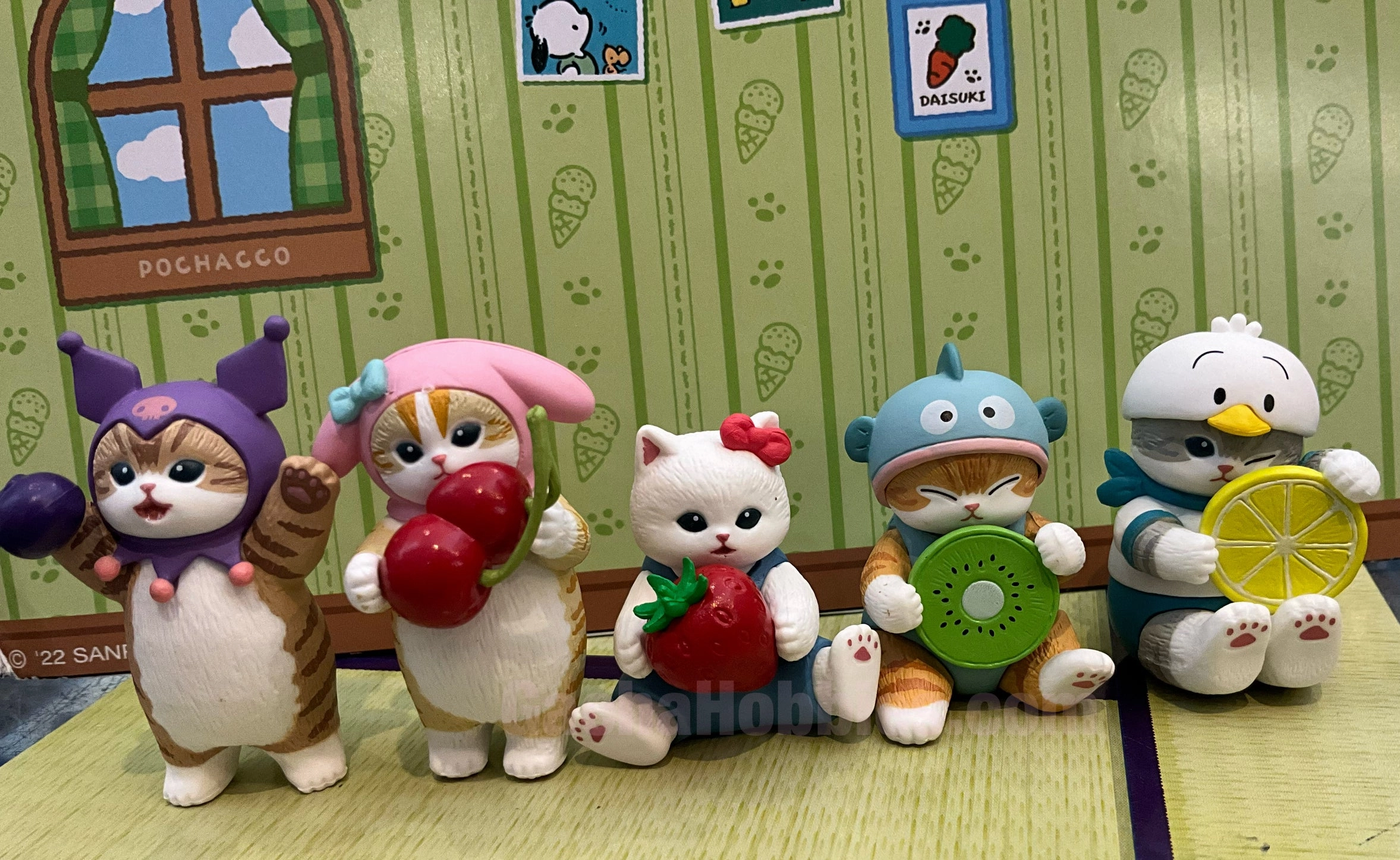 Classic Toy Social media Mofusand x Sanrio Character Fruits Small Figure 5 Pieces Set (In-stock)