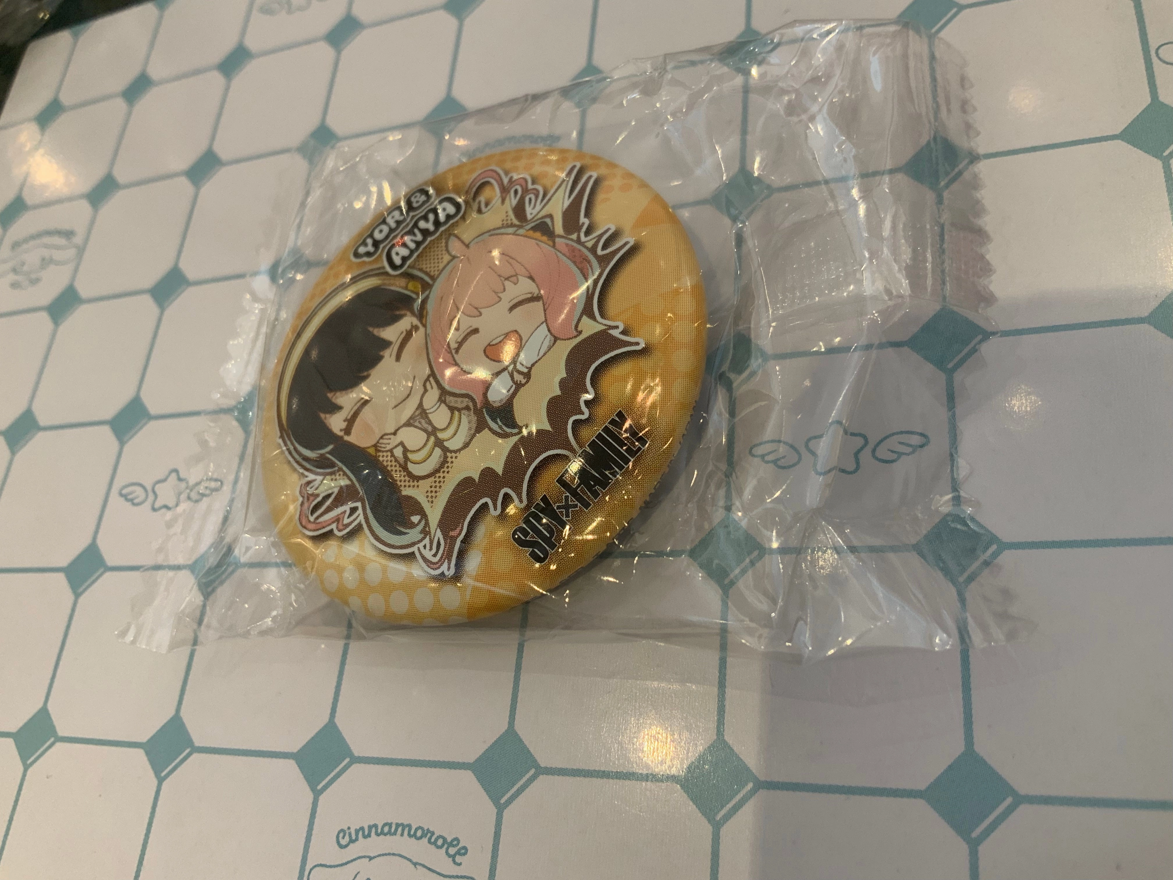 Spy x Family Balloon POP Character Pin Badge 8 Pieces Set (In-stock) Chibi Model