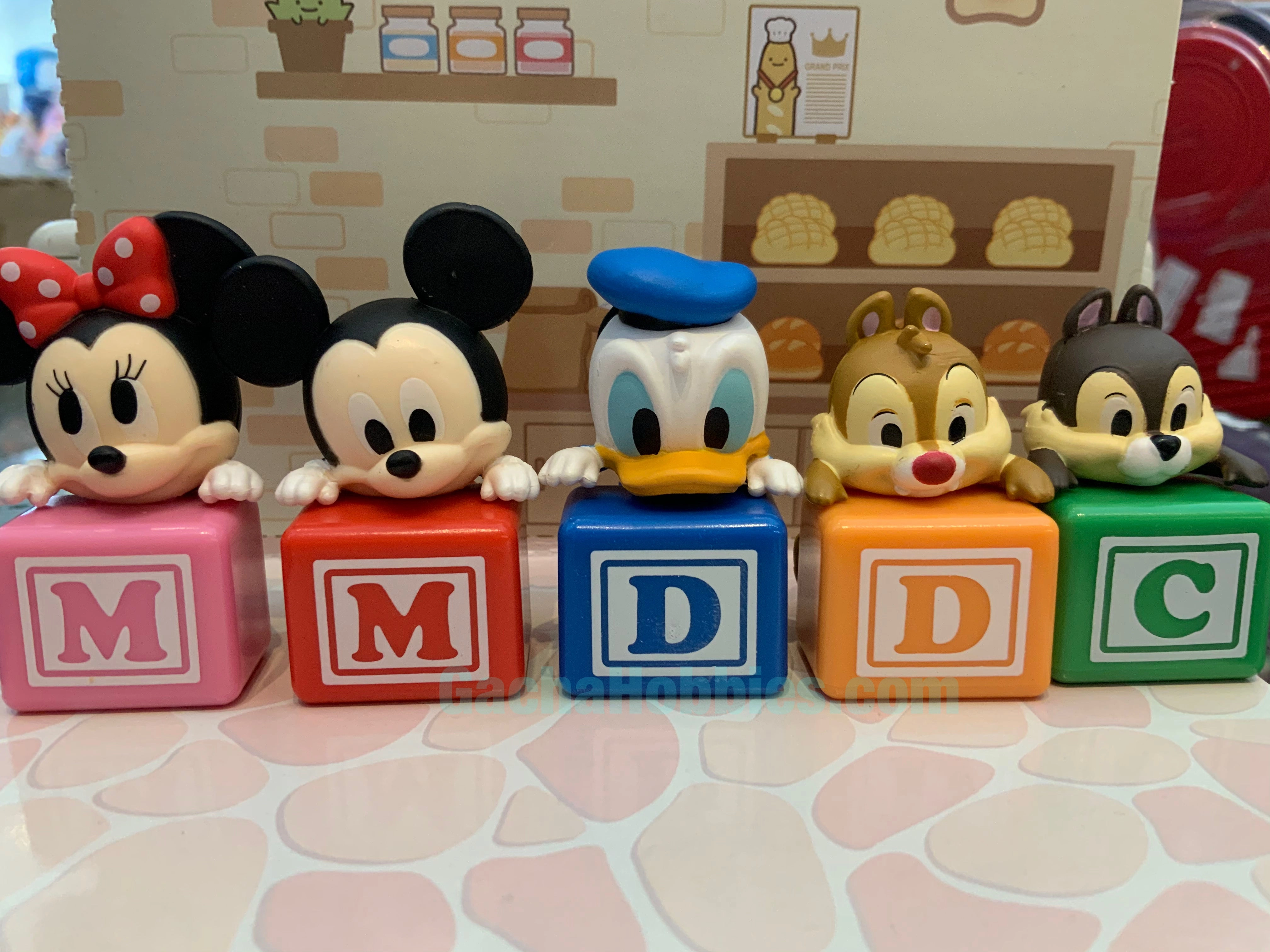 Living room Mountain Animal Pentanco Friends Disney Characters Phone Plug Figure 5 Pieces Set (In-stock)