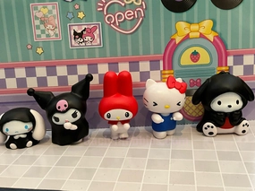 Happy Halloween with Sanrio Characters Small Figure 5 Pieces Set (In-stock) Movie Merchandise stress relief