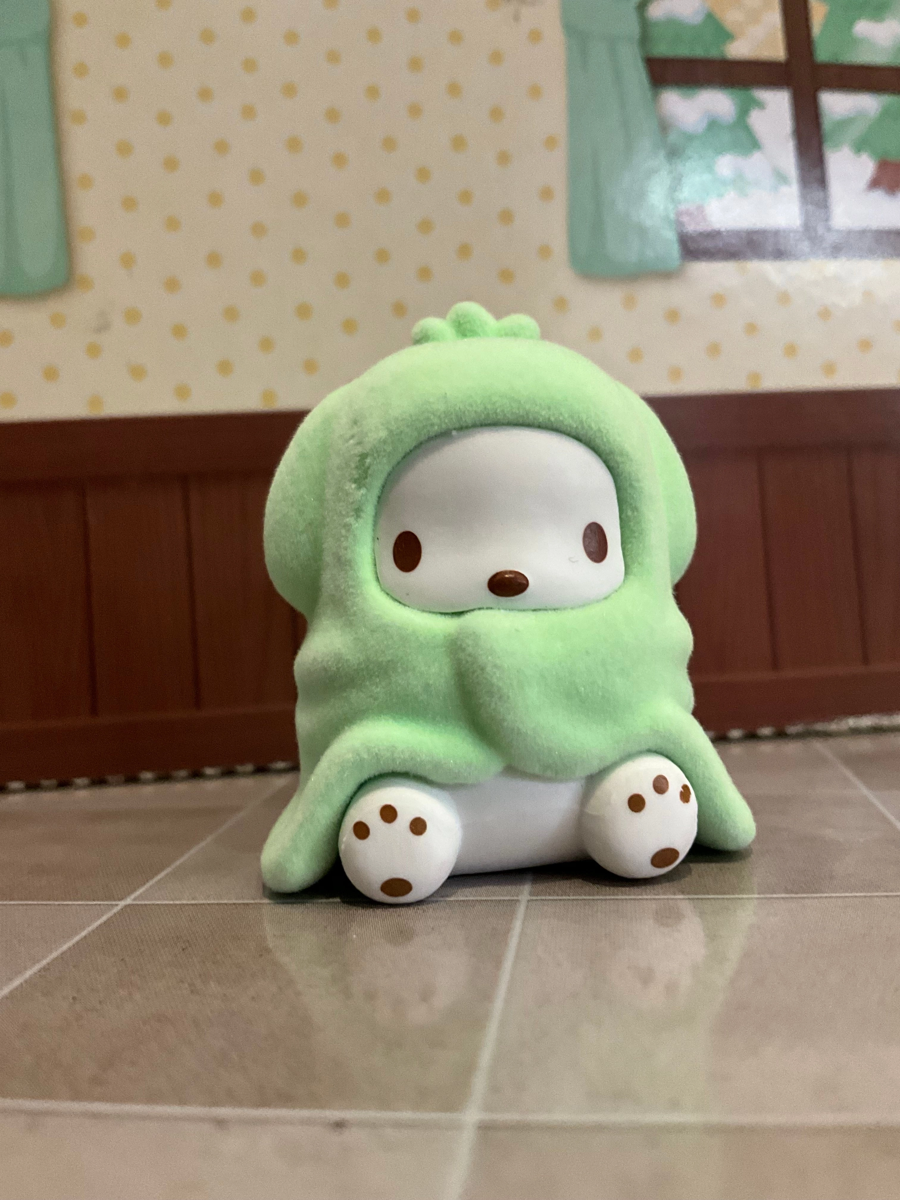 PVC Merchandise Valuable Collectible Sanrio Characters with Blankets Small Figure 5 Pieces Set (In-stock)