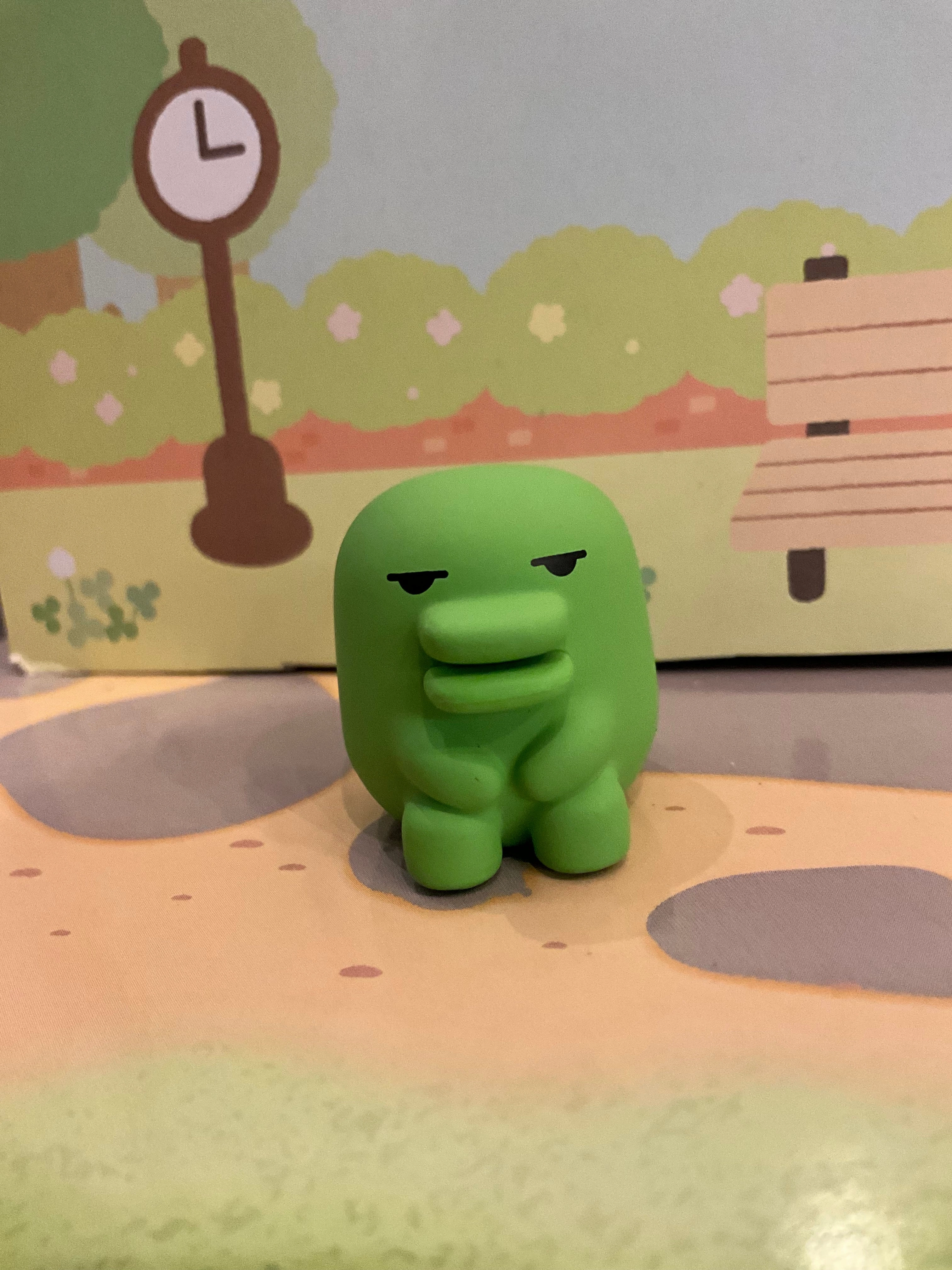 Tamagotchi and Friends Machibouke Small Figure 5 Pieces Set (In-stock) Spacecraft Model