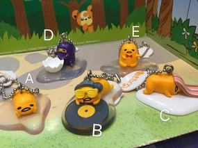 Guedetama 5th Anniversary Vol. 6 Keychain Set (In-stock) Gothic style Dog Statue