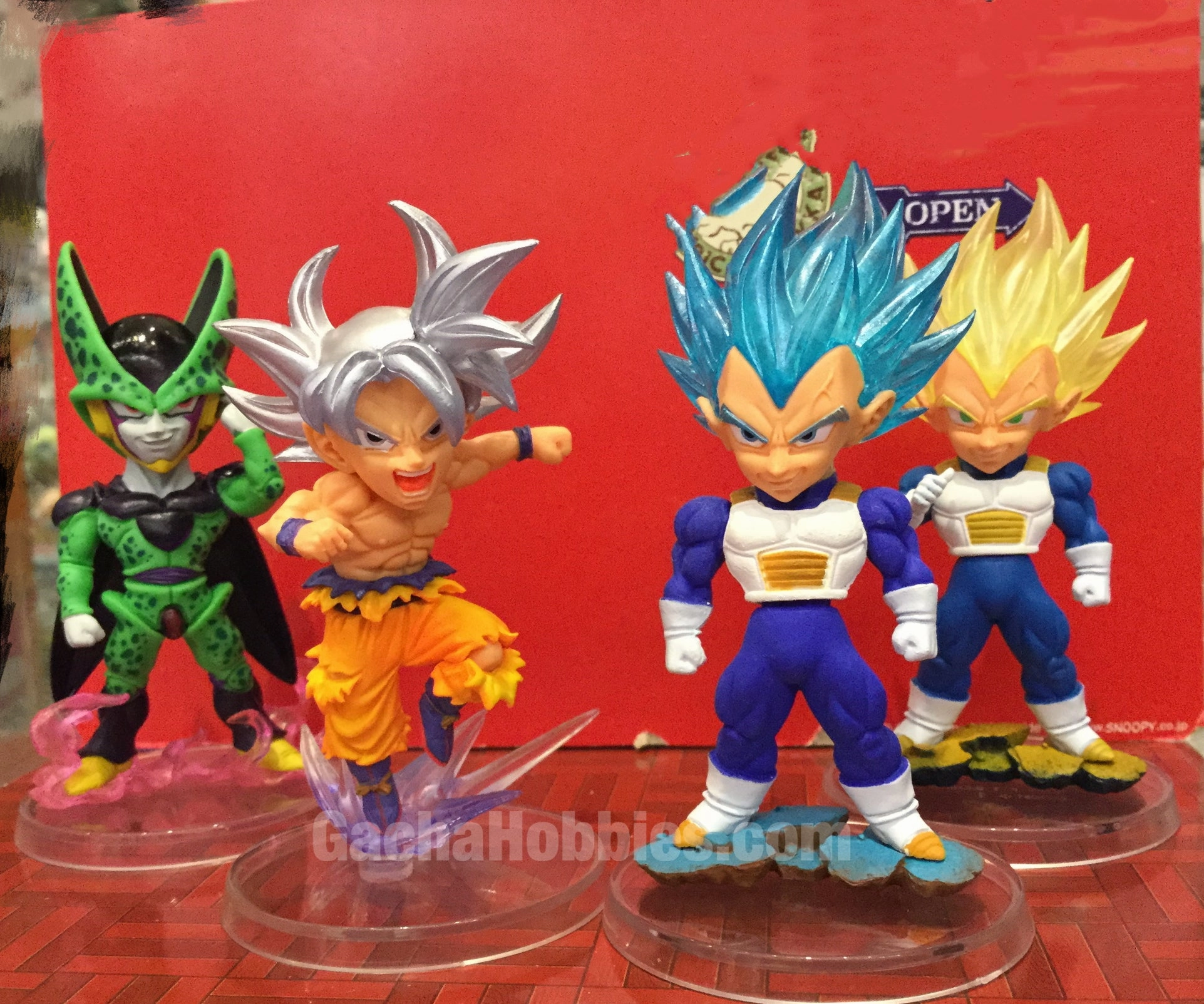 Multi Pack Fall Decor UG Dragon Ball 10 Mini Figure 4 Pieces Set (In-stock)