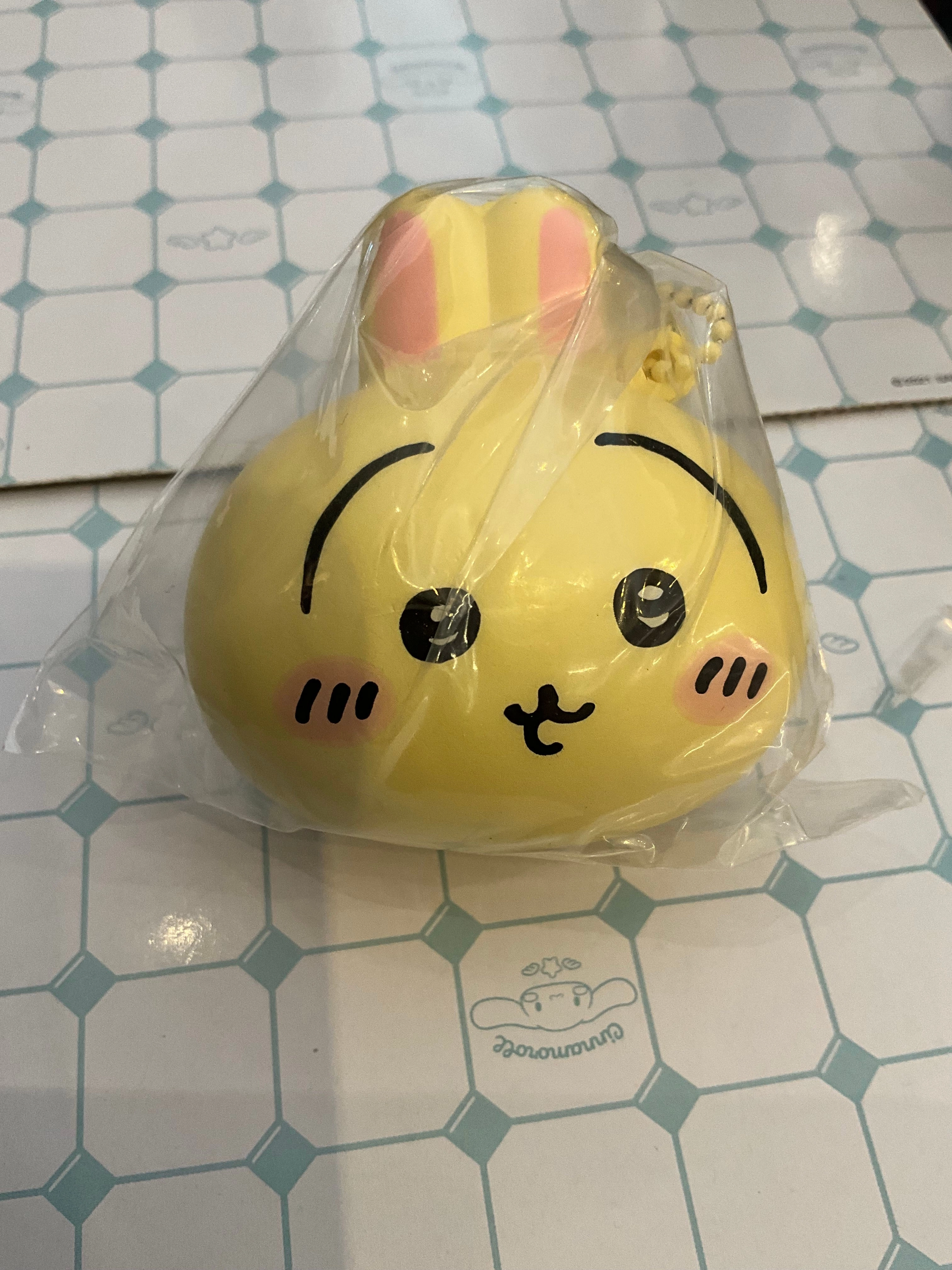 Chiikawa and Friends Usagi Head Squishy Keychain 5 Pieces Set (In-stock) Auction Item Timeless Treasure